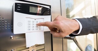 Установка охранной сигнализации в офисе в Долгопрудном от Видео — цена от 3754 руб., сигнализация в офисе под ключ